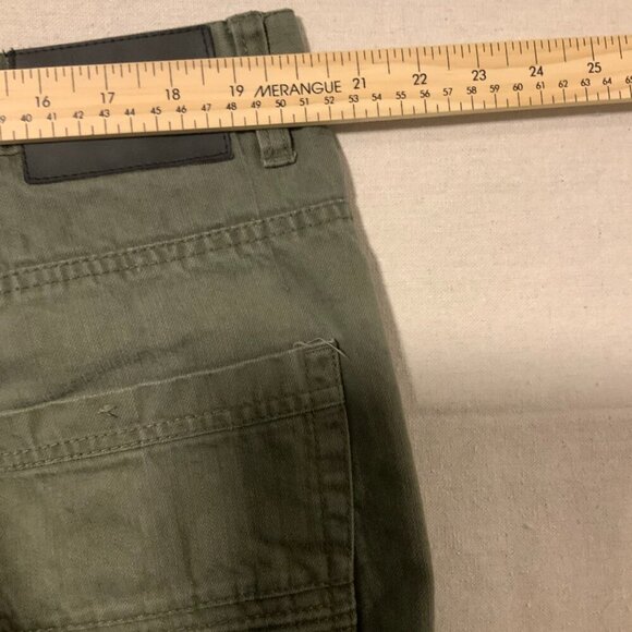Southpole Jeans Mens 40x31 Olive Regular Fit Thrashed Destroyed (Tag:42x34) - Picture 7 of 9